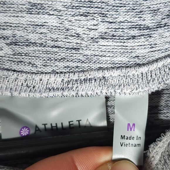 Athleta Women's Gray Blissful Sz M Oversized 3/4 Sleev Poncho Hoodie Sweatshirt - Picture 4 of 9